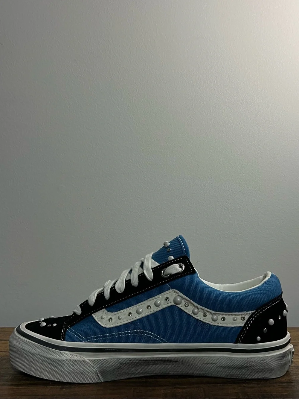 Vans LX Old Skool 36 Pearlized “Navy Black”